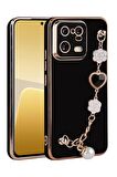 Xiaomi Mi 13 Pro Kılıf Kalpli Çiçekli Bileklik Zincirli Kamera Korumalı Kenarları Gold Renk, Silikon