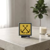 Deniz Temalı Çapraz Çapa Motifli Çağdaş Masaüstü Süs, Modern Dekorasyonu Tamamlayan Estetik 10x10 cm