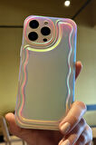 iPhone 16 Pro Uyumlu Zigzaglı Dalgalı Hologram Puf Kılıf