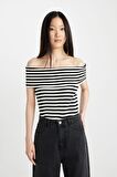 DeFacto Fitted Çizgili Açık Omuz Basic Düz Triko Bluz D2998AX24SMBK27