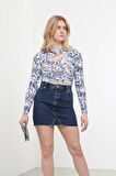 Pencere Detaylı Jakarlı Crop Top