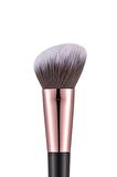 Flormar Flared Cut Blush Brush Yüz Makyajında Pratiklik Sağlayan Kesik Allık Fırçası.