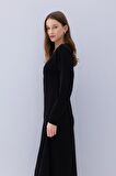 DeFacto Relax Fit Bisiklet Yaka Krep Uzun Kollu Maxi Siyah Elbise D7485AX24WNBK81
