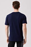Galanthus V Yaka T-Shirt - Nefes Alabilir, Rahat ve Şık Tasarım