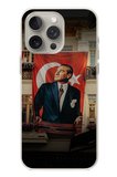 iPhone 15 PRO MAX Uyumlu Dev Bayrak Detaylı Atatürk Baskılı Silikon Kılıf