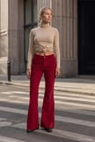 Kadın Bordo Flare Fit Pürüzsüz Dokulu Esnek Velvet Kadife Kumaş Pantolon