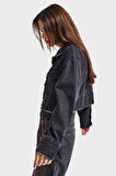 Kadın Çizgili Siyah Renk 1w5-1 Crop Fit Önü Düğmeli Komfort Denim Ceket