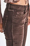 Kadın Koyu Kahverengi 26w5-136 Low Waist Flare Fit İnce Fitilli Velvet Kadife Kumaş Pantolon