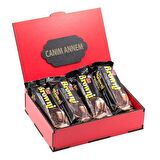 Sevdiklerinize Özel Kırmızı Ahşap Hediye Kutusunda 4 Adet Browni Intense ( Canım Annem Yazılı )
