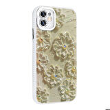 Apple iPhone 11 ile Uyumlu Çiçek Desenli Parlak Taşlı Sert Silikon Kapak