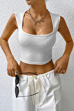 Kadın Beyaz Kare Yaka Kalınlaşan Omuz Detaylı Crop Top Bluz - Beyaz - L-XL