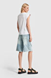 Kadın Beyaz Renk Ayıcık Baskılı Sıfır Kol Oversize T-shirt