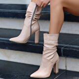 Kadın ten Rugan Desenli Topuklu Bot