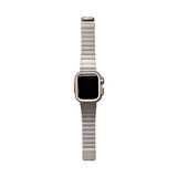 Apple Watch Series 4/5/6/SE 1.Nesil 44mm Uyumlu Kasa Gövde Koruyucu ve Metal Kordon 2 in 1 Set