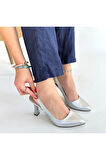 Feey Gümüş Cilt Topuklu Ayakkabı