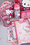 DEKOMUS İLE LİSANSLI YENİ SEZON "PINK LOVE KOLEKSİYONU" HELLO KITTY OKUL,BESLENME VE KALEM ÇANTASI İLE A4 OKUL DEFTERLİ KIRTASİYE SETİ SETİ
