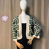Uretti - Necla 4345 - El Örgüsü Koton İp Yeşil Patchwork İşlemeli Crop Hırka - 36 / 38 / 40
