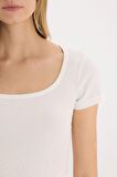 DeFacto Slim Fit Dar Kesim Yuvarlak Yaka Basic Düz Fitilli Kaşkorse Kısa Kollu Çıtçıtlı Tişört E6579AX25SPER105