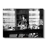 Atatürk ve Çalışma Odası - Devlet İşlerinde Kanvas Tablo
