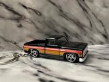 Hot Wheels 83 Chevy Silverado 1:64 - HKJ06