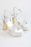 SOLMAZ GİANA GÜMÜŞ PETEK TAŞLI PLATFORM TOPUKLU AYAKKABI