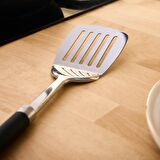 Karaca Mandy Çelik Oluklu Spatula 25 Cm