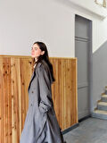 Retrobird Tasarım İngiliz Pelerin Model Trenchcoat Ceket Kadın Duman Renkli