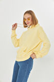 Kadın Sarı Kanguru Cep Şardonlu Kapüşonlu Regular Fit Sweatshirt