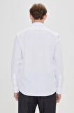 Slim Fit Dar Kesim Klasik Yaka %100 Pamuk Ütü Gerektirmeyen Non-Iron Gömlek