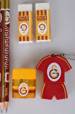 DEKOMUS İLE LİSANSLI GALATASARAY 6 ADET KURŞUN KALEM,2 ADET SİLGİ VE 2 ADET KALEMTRAŞ KIRTASİYE SETİ