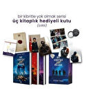 Bir Kibritle Yok Olmak Serisi (3 Kitaplık Hediyeli Kutu) / Özge Naz