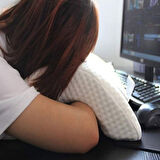 Kavisli Visco Destek Yastığı - Yıkanabilir Kılıflı Bel, Boyun ve Bacak Yastığı