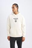 DeFactoFit NBA Brooklyn Nets Comfort Fit Rahat Kalıp Kapüşonlu Kalın Sırt Baskılı Sweatshirt D3223AX24WNER105