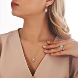 0.68ct Pırlanta Baget Kolye