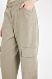 DeFacto Coool Gabardin Jogger Pantolon Normal Bel Basic Düz Kargo Cepli B0454AX24AUKH419