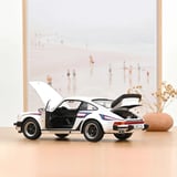 Norev 187668 1/18 Porsche 911 Turbo 3.3 1980 White Martini