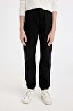 DeFacto Erkek Çocuk Beli Bağcıklı Lastikli Paça Cepli Basic Düz Siyah Jogger Gabardin Pantolon A9395A824WNBK81