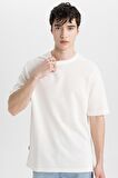 DeFacto Comfort Regular Fit Rahat Kesim Bisiklet Yaka Kısa Kollu Ağır Kumaş Basic Düz Tişört B4444AX24SPBG714