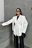 Kadın Oversize Blazer Ceket Kuşaklı Omuz Detaylı