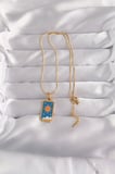 316L Çelik Gold Renk Mavi Mineli Güneş Model Tarot Kolye 5886