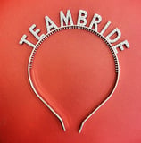 Gümüş Renk Team Bride Taç Plastik – Gelin ve Nedime Tacı