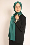 Akel Düz Aura Zümrüt Yeşili Şal – Işıltılı Dokusu ve Modern Tarzıyla Şıklığın Tamamlayıcısı