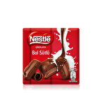 Kırmızı Defter & Kırmızı Kupa & Beyaz Kalem & Nestle Çikolata & Bubble Mum Hediye Seti