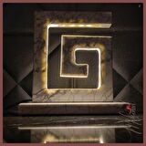 Modern Mermer LED Masa Lambası– Geometrik Spiral Tasarımı, Ev ve Ofis için- Mükemel orijinal tasarım