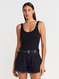 Siyah Askılı Bodysuit