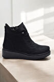211 Zümrüt  Ortopedik Taban Lastik Bağcıklı Fermuarlı İçi Kürklü Siyah Kadın Bot Ayakkabı