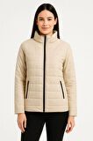 Kadın Bomber Mont Ceket – Su İtici Kumaş, Kapitone Astarlı, Fermuarlı, Kışlık - Bej