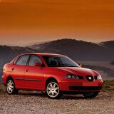 Seat Cordoba 2003-2009 Çakmaklık Kovanı Manşonu Kırmızı 1J0919309