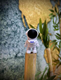 Astronot Oyuncak - Yıldızların Cesur Kaşifi!🧑‍🚀🚀🌌 3d Hareketli Organik Model - Orta Boy
