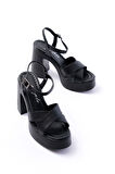 P-105 Siyah Çapraz Kalın Topuklu Kadın Sandalet